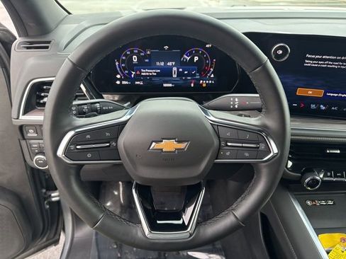 Used 2025 Chevrolet Tahoe Premier image 8