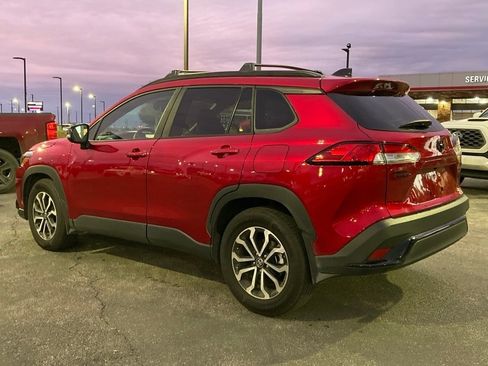 Certified 2025 Toyota Corolla Cross AWD Hybrid image 6