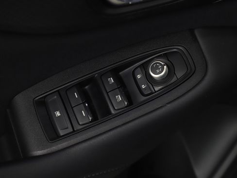 Used 2021 Subaru Outback Premium image 21