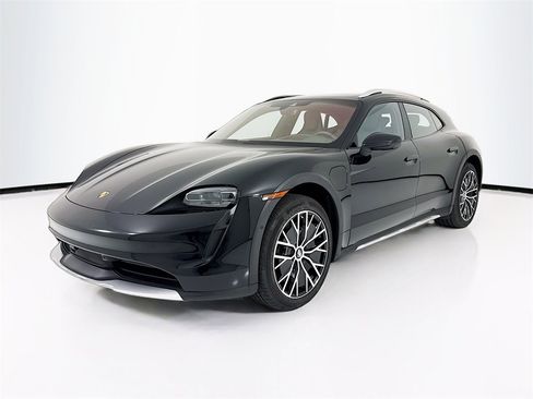 Used 2022 Porsche Taycan 4 Cross Turismo image 1