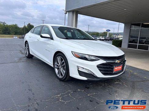 Used 2023 Chevrolet Malibu LT image 1