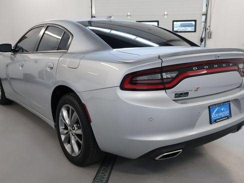 Used 2020 Dodge Charger SXT AWD/4WD image 5