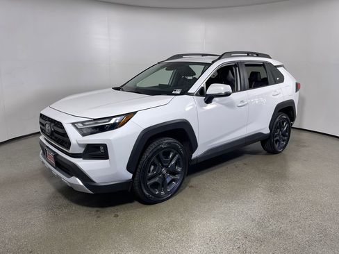 Certified 2024 Toyota RAV4 Adventure AWD/4WD image 7