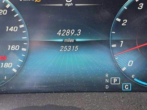 Certified 2022 Mercedes-Benz GLC 43 AMG 4MATIC image 20