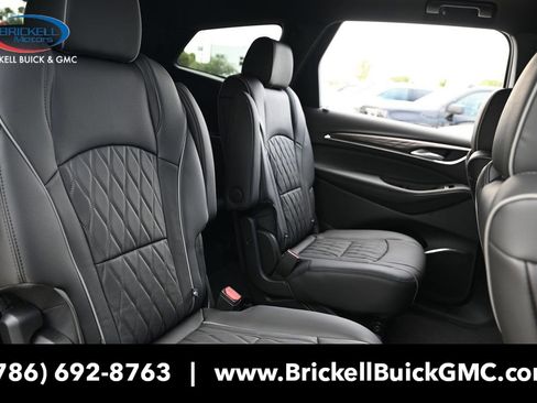 New 2024 Buick Enclave Avenir image 18
