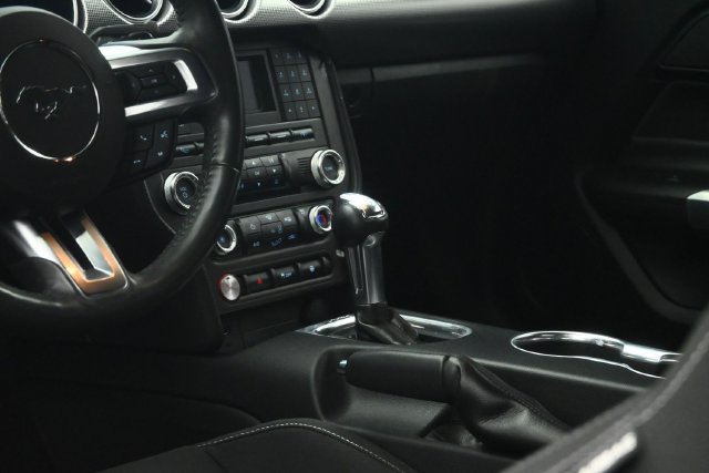 Used 2018 Ford Mustang GT RWD image 37