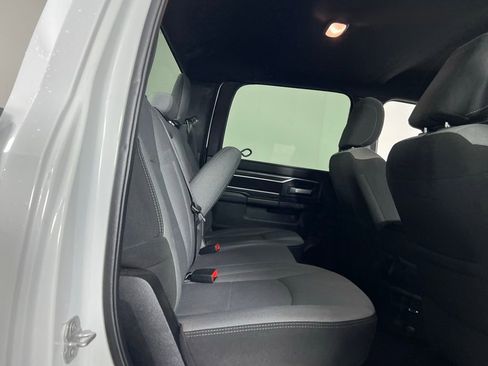 Used 2024 RAM 2500 Big Horn w/ Bed Utility Group image 26