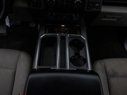 Used 2015 Ford F150 XLT w/ Equipment Group 302A Luxury image 22