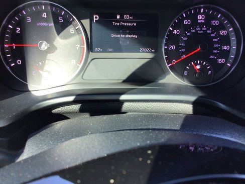 Used 2024 Kia Forte GT-Line image 12