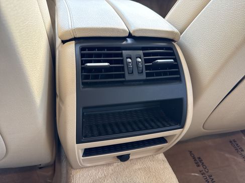 Used 2013 BMW 528i Sedan RWD image 30