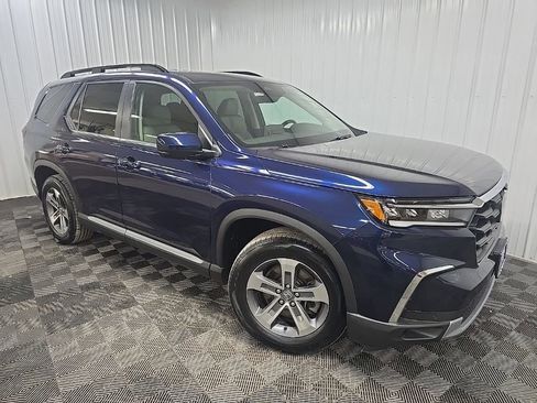 Used 2023 Honda Pilot EX-L image 7