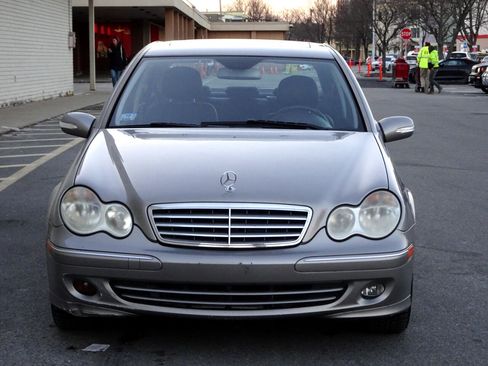 Used 2006 Mercedes-Benz C 280 4dr Luxury Sdn 3.0L 4MATIC image 2