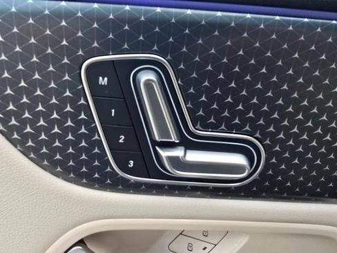 Certified 2025 Mercedes-Benz GLA 250 4MATIC image 22