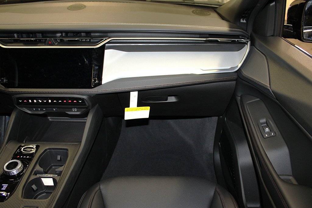 New 2026 Jeep Cherokee Limited AWD/4WD image 33