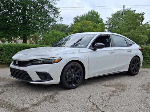 Used 2022 Honda Civic Sport image 3