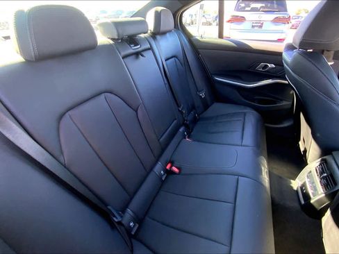 Certified 2025 BMW 330i Sedan image 19