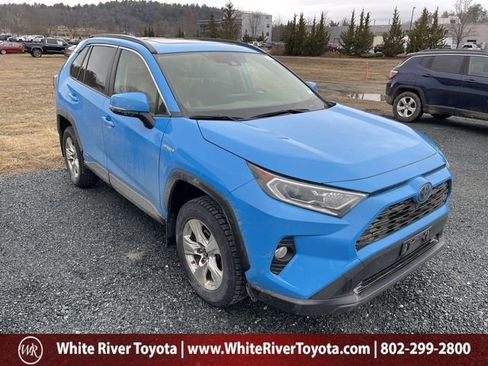 Used 2019 Toyota RAV4 XLE w/ Convenience Package image 1