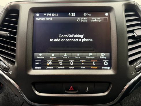 Used 2022 Jeep Cherokee Trailhawk w/ Sound & Nav Group image 18