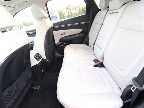 Used 2024 Hyundai Tucson Limited image 10