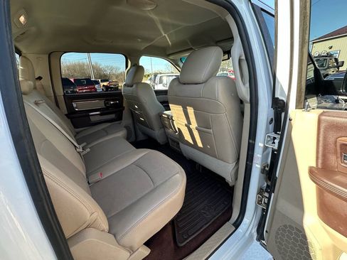 Used 2014 RAM 3500 Laramie AWD/4WD image 24