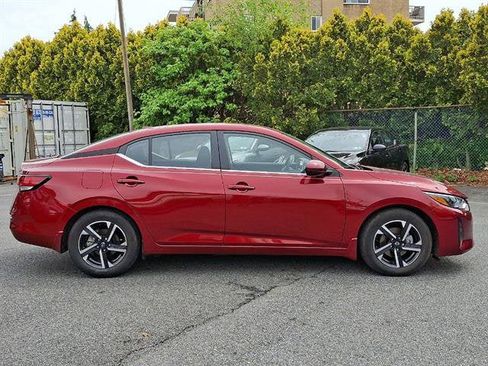 Certified 2024 Nissan Sentra SV FWD image 8