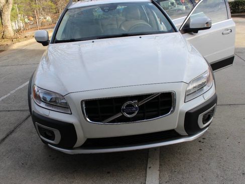 Used 2013 Volvo XC70 3.2 image 26