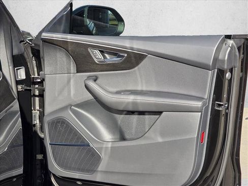 New 2026 Audi Q8 Premium Plus image 11