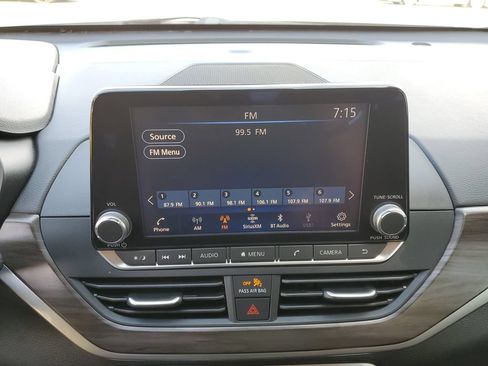 Certified 2025 Nissan Altima 2.5 SV FWD image 28