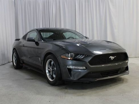 Used 2020 Ford Mustang Coupe image 41