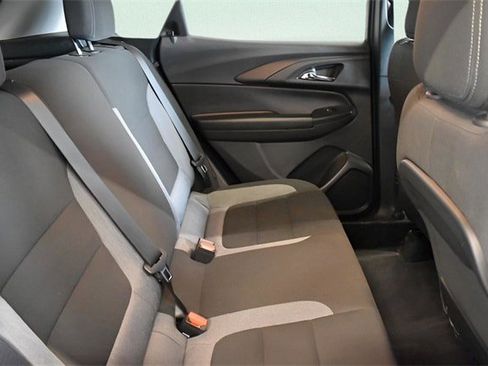 Used 2025 Chevrolet TrailBlazer LT image 19