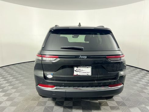Used 2024 Jeep Grand Cherokee Limited 4xe AWD/4WD image 4
