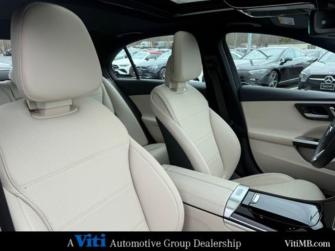 Certified 2023 Mercedes-Benz C 300 4MATIC Sedan image 30