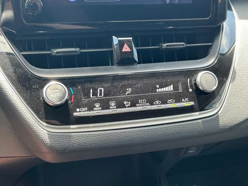 Used 2024 Toyota Corolla LE FWD image 25