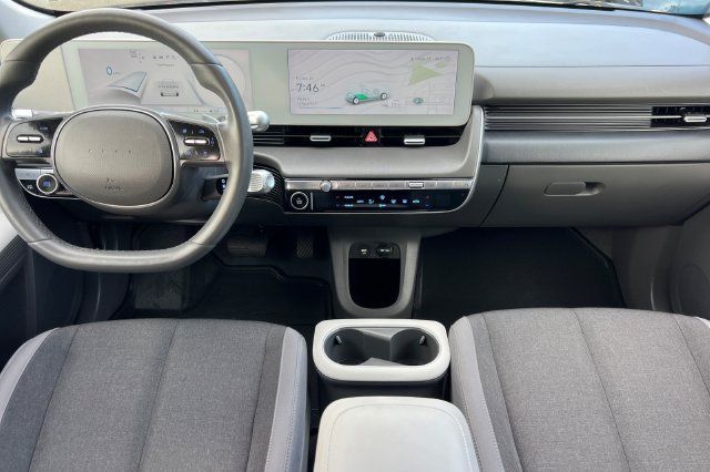 Certified 2024 Hyundai Ioniq 5 SEL RWD image 17