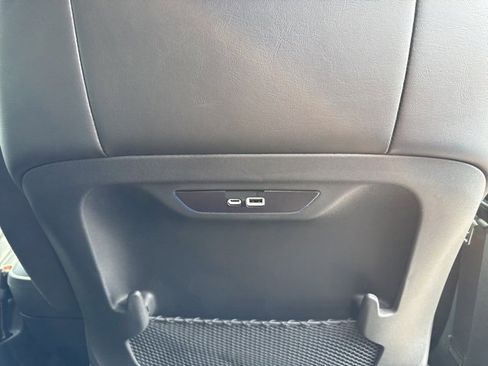 New 2026 Chrysler Pacifica Select image 16