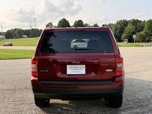 Used 2015 Jeep Patriot High Altitude AWD/4WD image 4