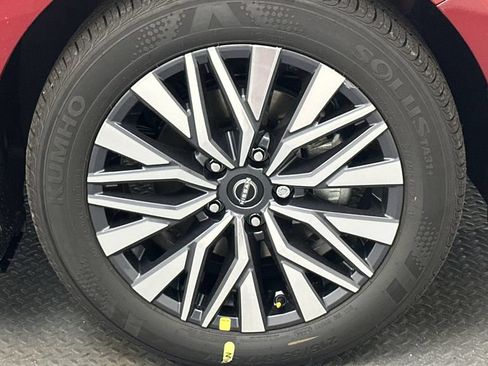 New 2026 Nissan Altima 2.5 SV AWD/4WD image 15