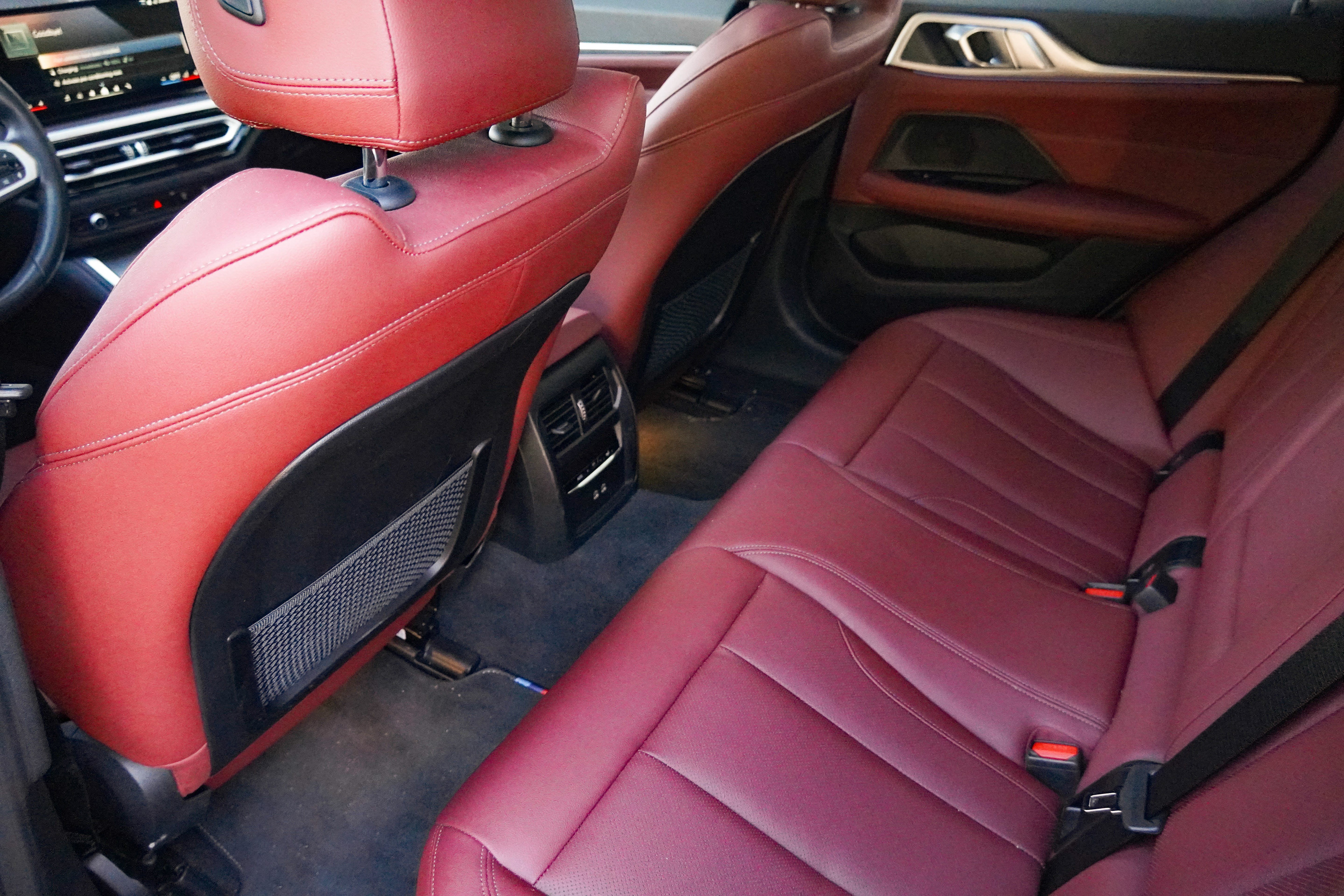 Certified 2024 BMW i4 xDrive40i w/ M Sport Package AWD/4WD image 32