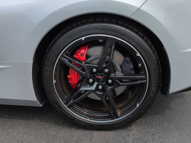 Used 2020 Chevrolet Corvette Stingray Preferred Cpe w/ 2LT Preferred Equipment Group RWD image 7