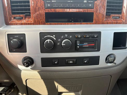 Used 2006 Dodge Ram 2500 Truck Laramie AWD/4WD image 69