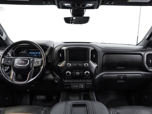Used 2020 GMC Sierra 2500 AT4 w/ AT4 Premium Package AWD/4WD image 12