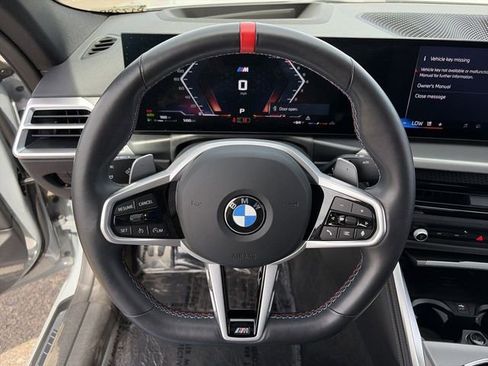 Used 2025 BMW M440i Coupe RWD image 23