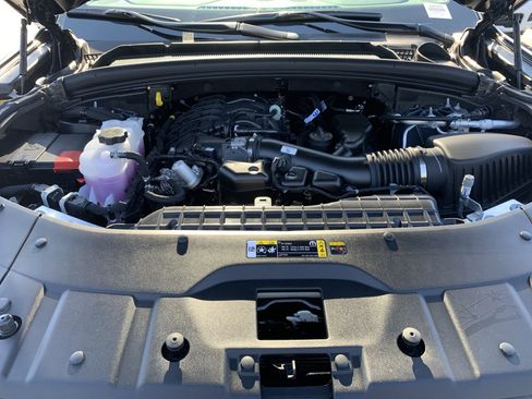 New 2025 Jeep Grand Cherokee L Altitude image 32