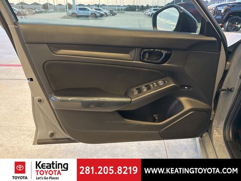 Used 2025 Honda Civic Sport image 5
