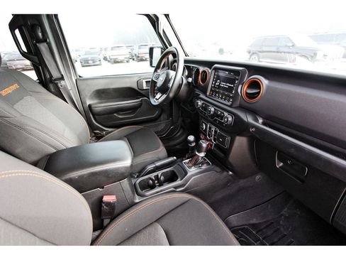 Used 2023 Jeep Gladiator Mojave image 28