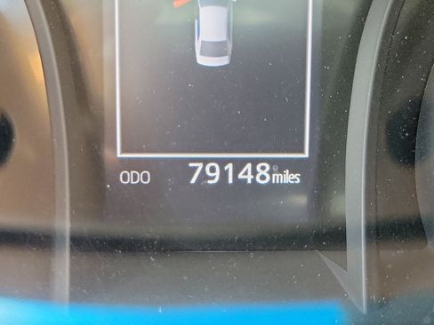 Used 2020 Toyota Camry SE FWD image 23