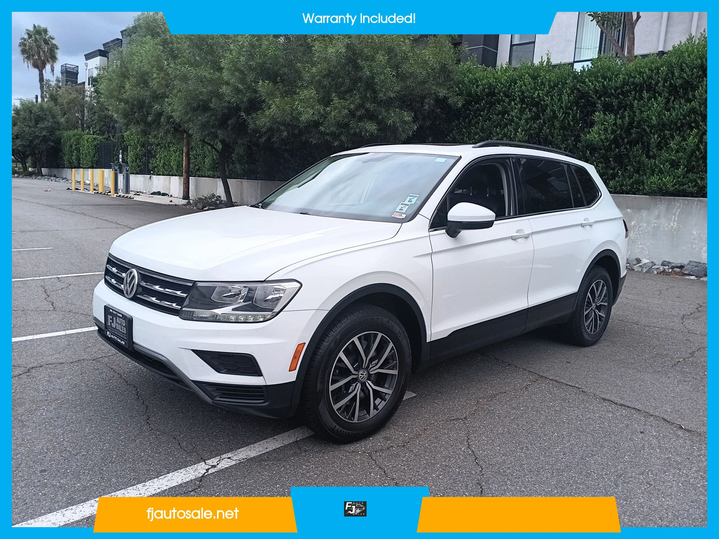 Used 2019 Volkswagen Tiguan SE w/ Panoramic Sunroof Package FWD image 3