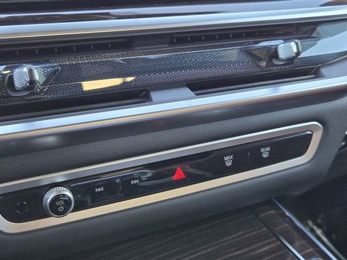 New 2026 BMW X5 xDrive50e w/ Executive Package AWD/4WD image 21