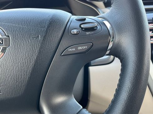 Used 2019 Nissan Murano Platinum w/ Cargo Package image 12