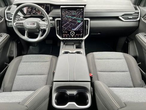 New 2025 GMC Acadia Elevation w/ LPO, Floor Liner Package image 20